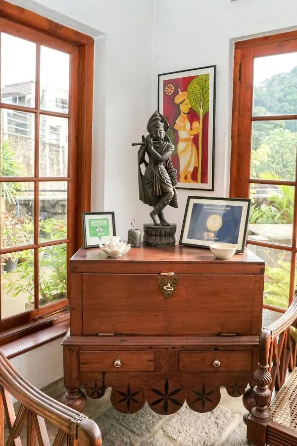 *** Maison d'hôtes Gruhaya Boutique Villa Kandy Sri Lanka